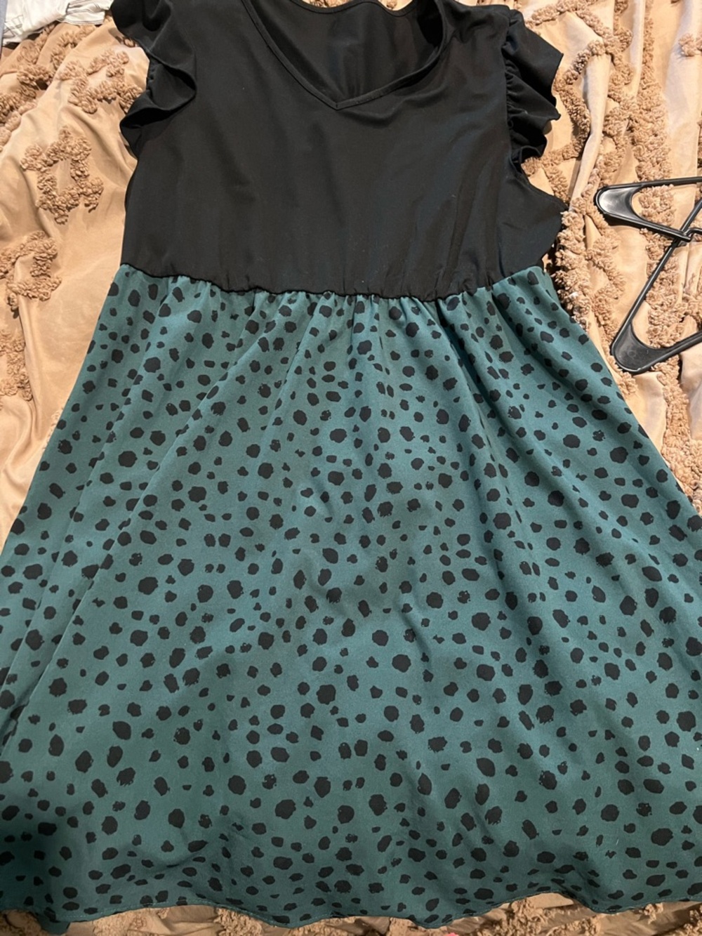 SHEIN Black Bodice Green Polka Dot Midi Dress